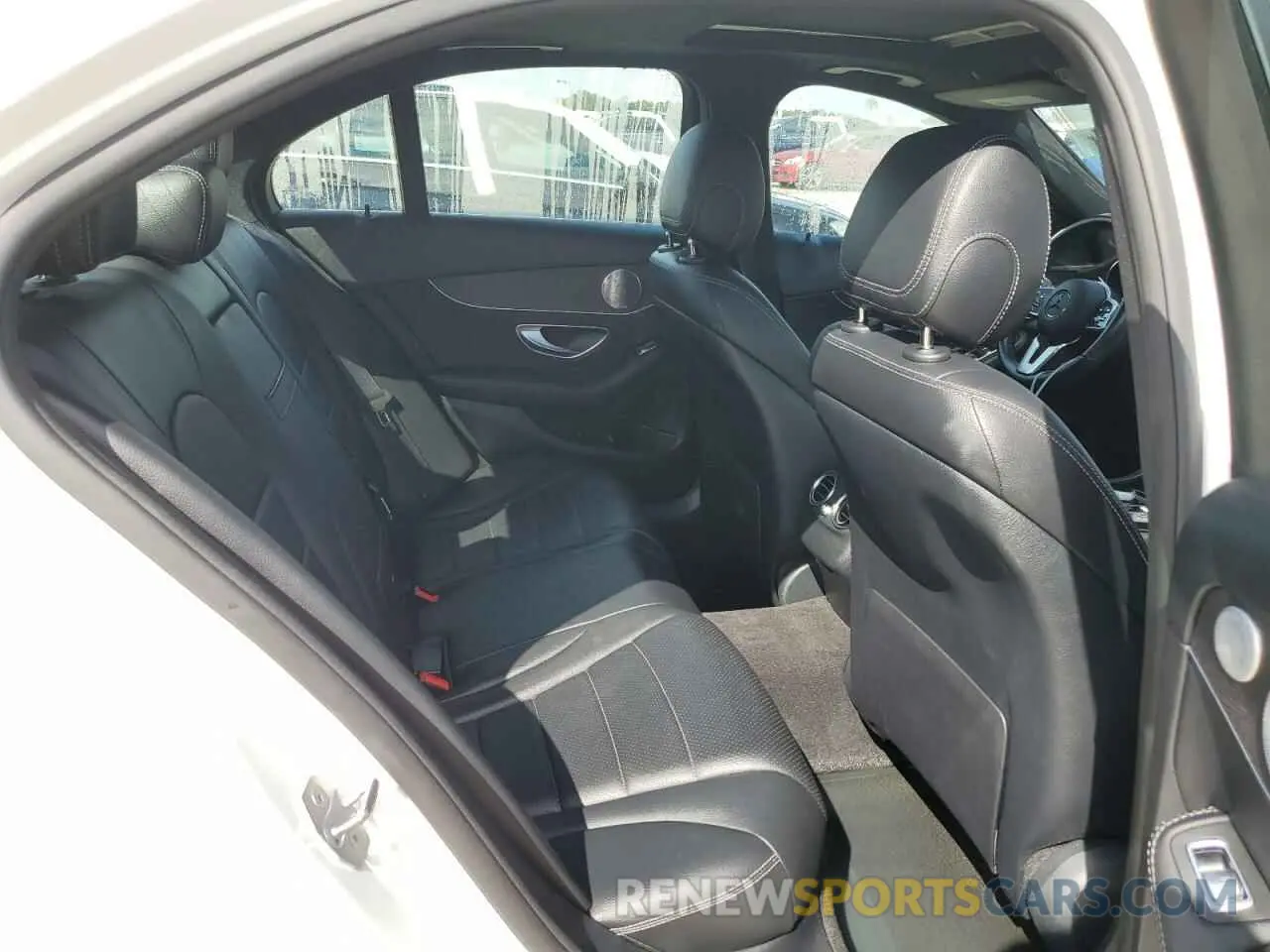10 Photograph of a damaged car 55SWF8DB5KU297319 MERCEDES-BENZ C-CLASS 2019
