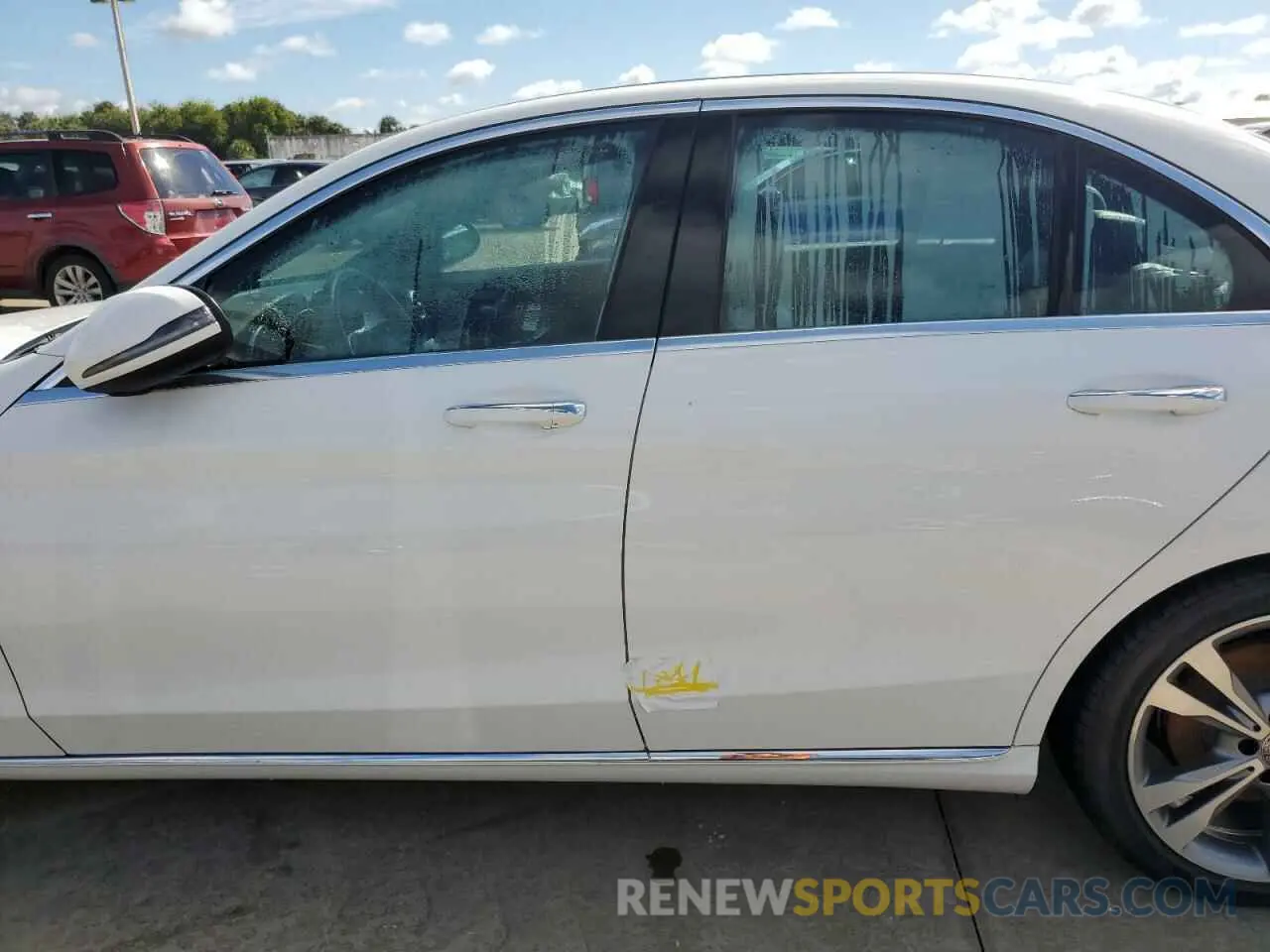 12 Photograph of a damaged car 55SWF8DB5KU297319 MERCEDES-BENZ C-CLASS 2019