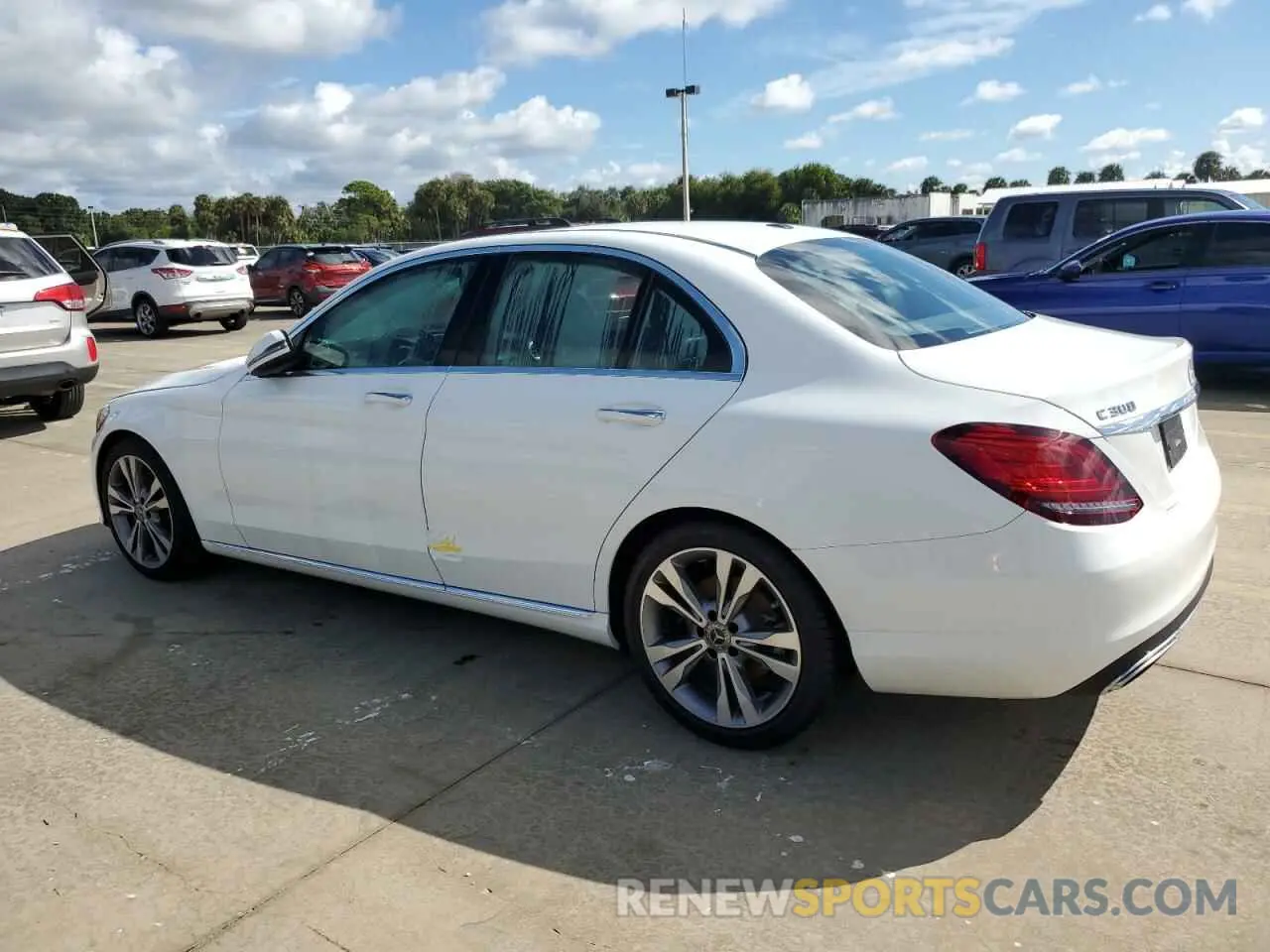 2 Photograph of a damaged car 55SWF8DB5KU297319 MERCEDES-BENZ C-CLASS 2019
