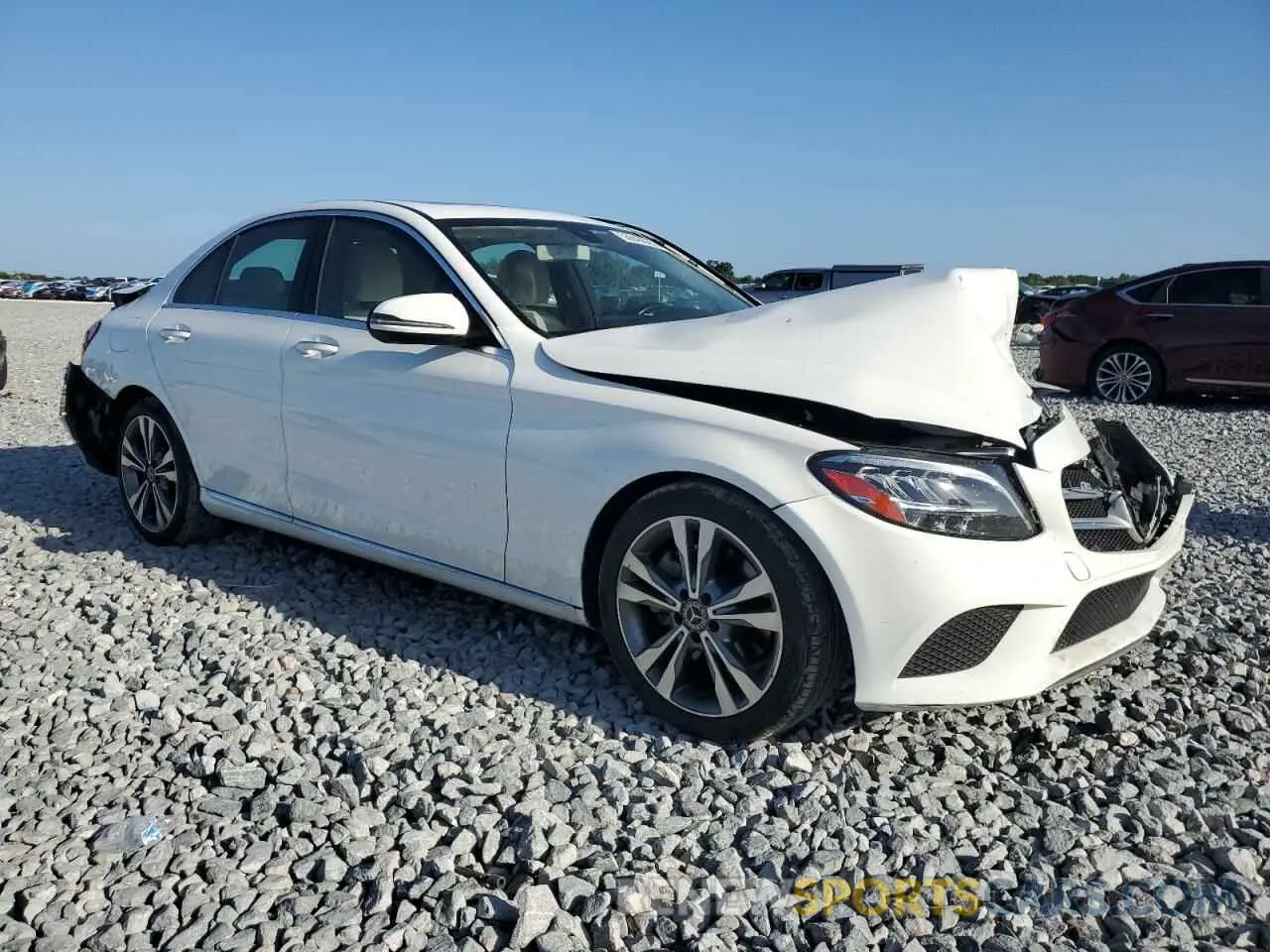 4 Photograph of a damaged car 55SWF8DB5KU310263 MERCEDES-BENZ C-CLASS 2019