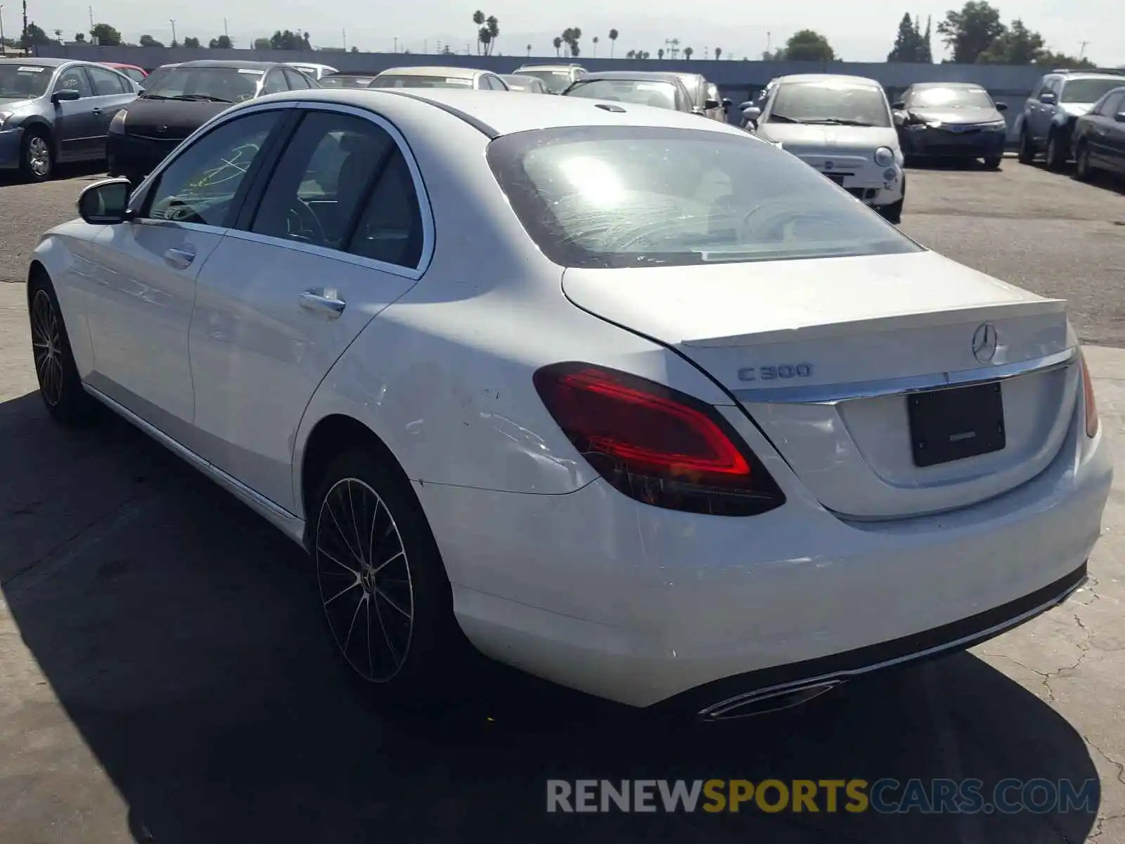 3 Photograph of a damaged car 55SWF8DB5KU314670 MERCEDES-BENZ C CLASS 2019