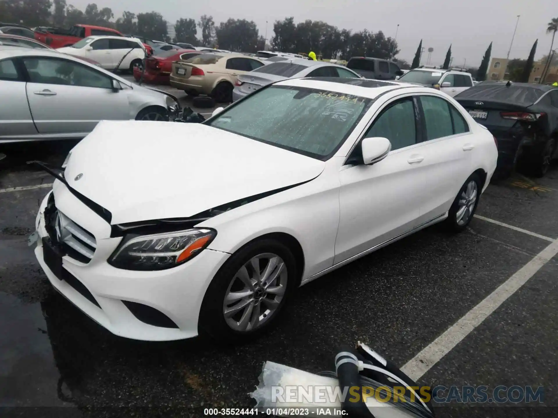 2 Photograph of a damaged car 55SWF8DB6KU293232 MERCEDES-BENZ C-CLASS 2019