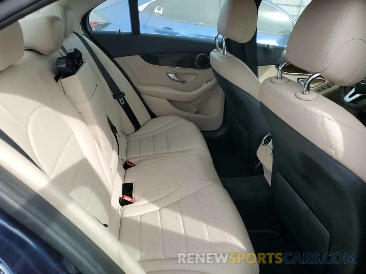 10 Photograph of a damaged car 55SWF8DB6KU297006 MERCEDES-BENZ C-CLASS 2019