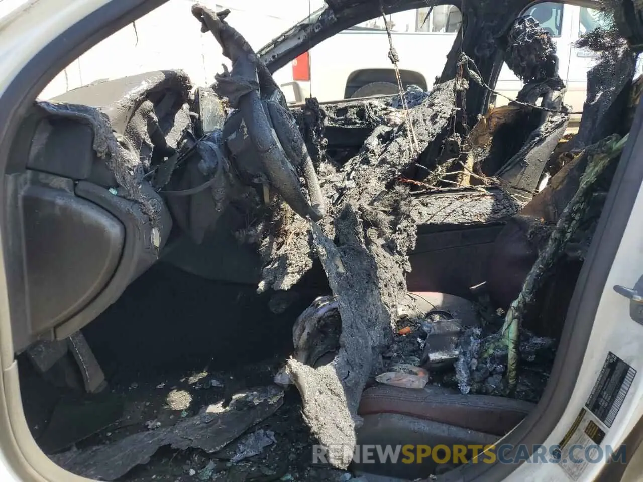 7 Photograph of a damaged car 55SWF8DB6KU304777 MERCEDES-BENZ C-CLASS 2019