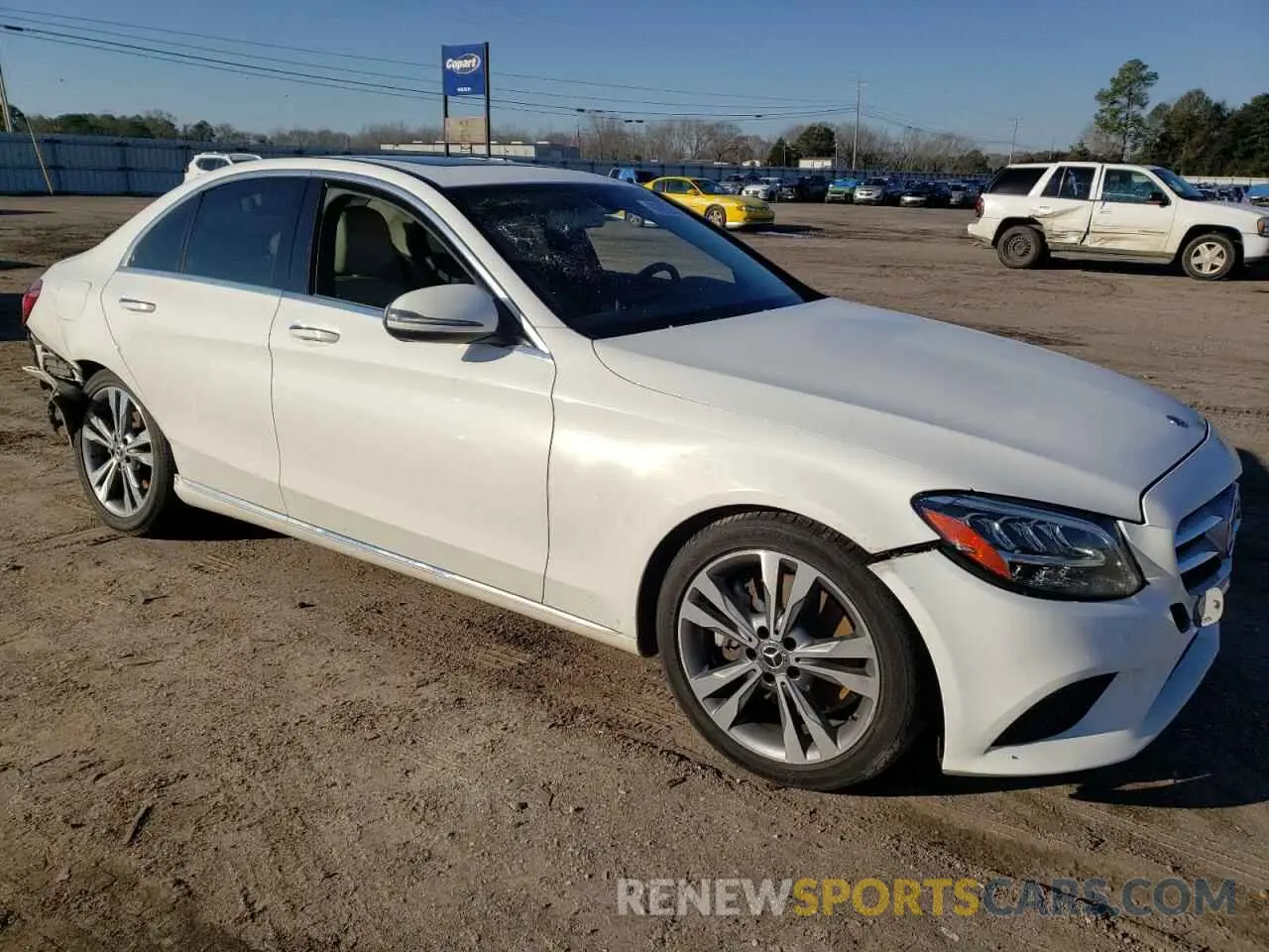 4 Photograph of a damaged car 55SWF8DB6KU311650 MERCEDES-BENZ C-CLASS 2019