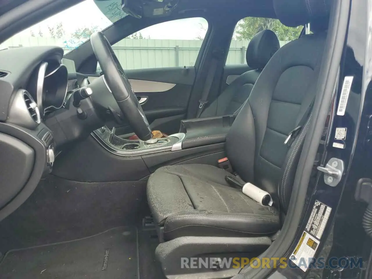 7 Photograph of a damaged car 55SWF8DB6KU311843 MERCEDES-BENZ C-CLASS 2019