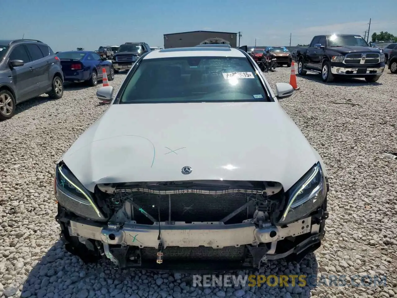 5 Photograph of a damaged car 55SWF8DB7KU283213 MERCEDES-BENZ C-CLASS 2019