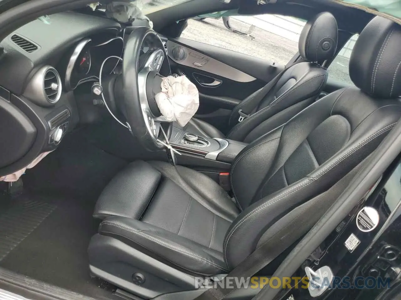 7 Photograph of a damaged car 55SWF8DB7KU295586 MERCEDES-BENZ C-CLASS 2019