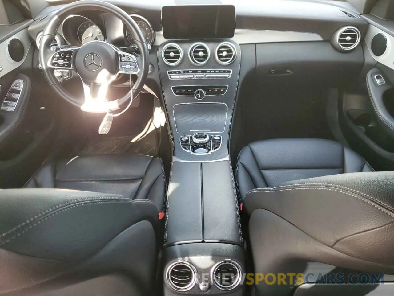 8 Photograph of a damaged car 55SWF8DB7KU303928 MERCEDES-BENZ C-CLASS 2019
