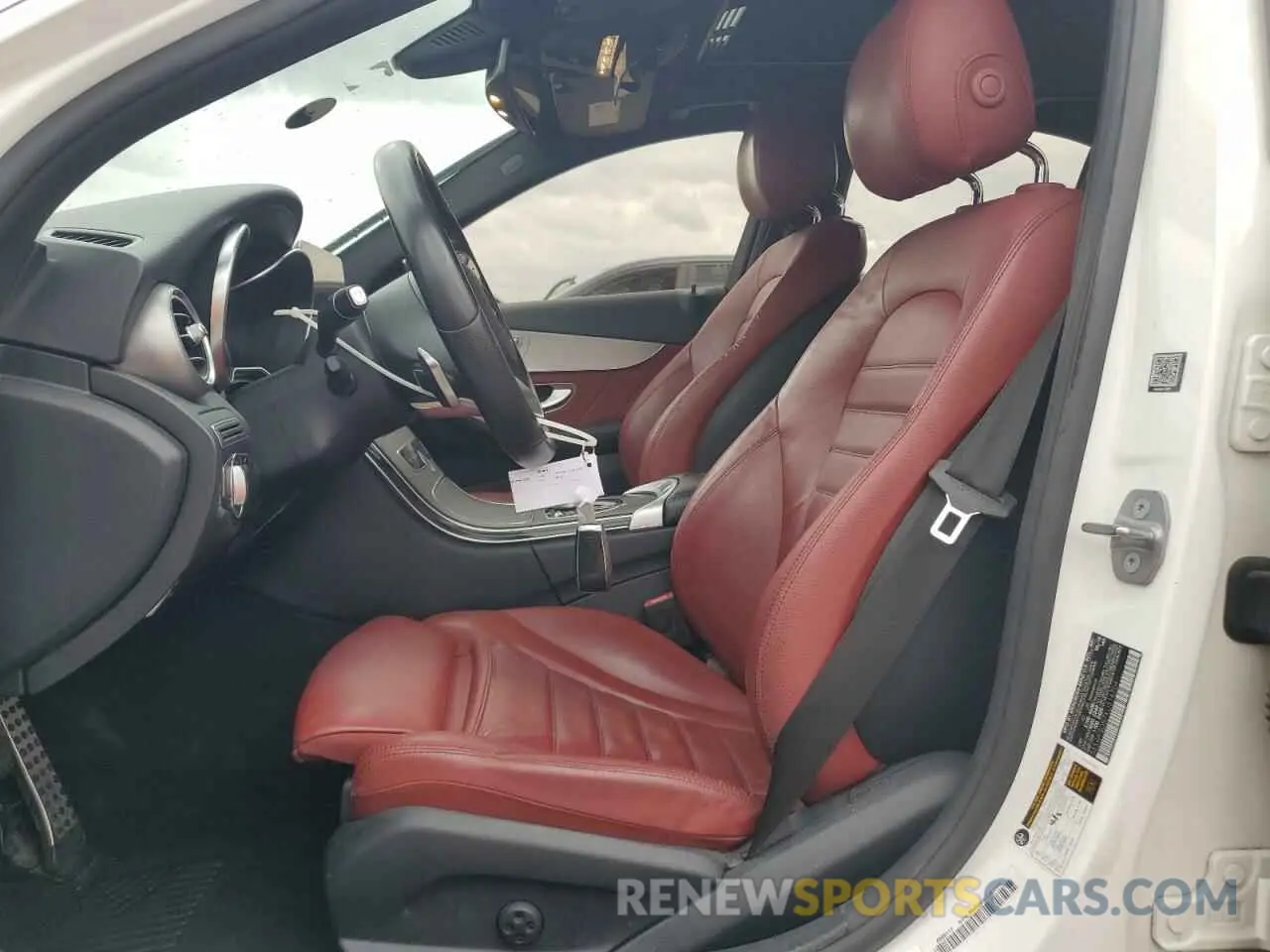7 Photograph of a damaged car 55SWF8DB7KU314704 MERCEDES-BENZ C-CLASS 2019