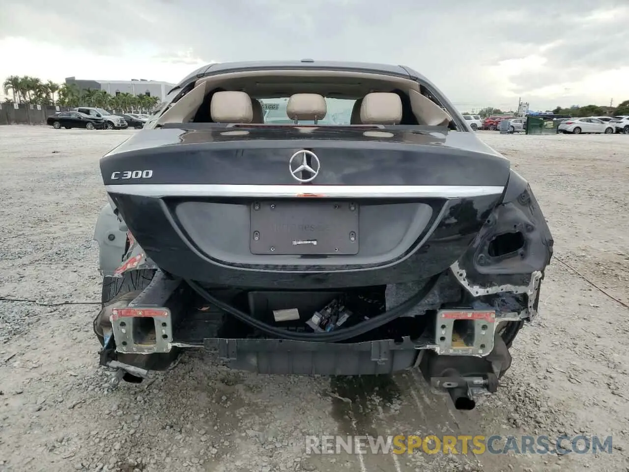 6 Photograph of a damaged car 55SWF8DB8KU289988 MERCEDES-BENZ C-CLASS 2019