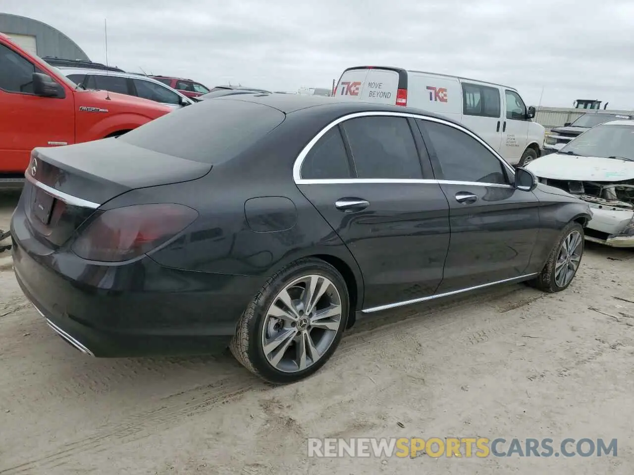 3 Photograph of a damaged car 55SWF8DB8KU293605 MERCEDES-BENZ C-CLASS 2019