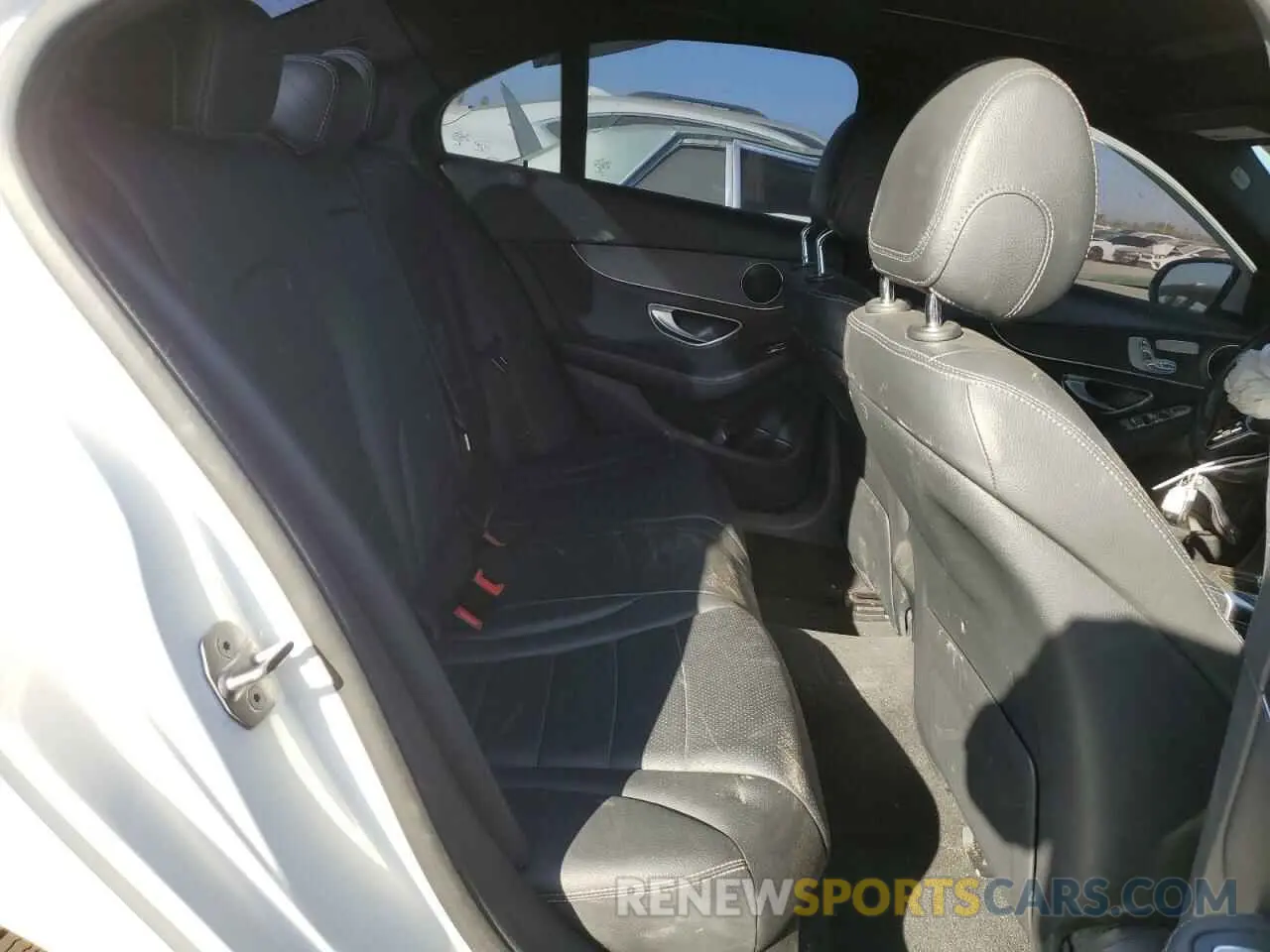 10 Photograph of a damaged car 55SWF8DB8KU314341 MERCEDES-BENZ C-CLASS 2019
