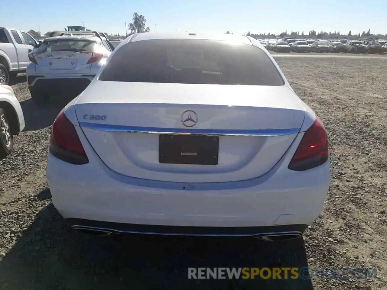 6 Photograph of a damaged car 55SWF8DB9KU291054 MERCEDES-BENZ C-CLASS 2019