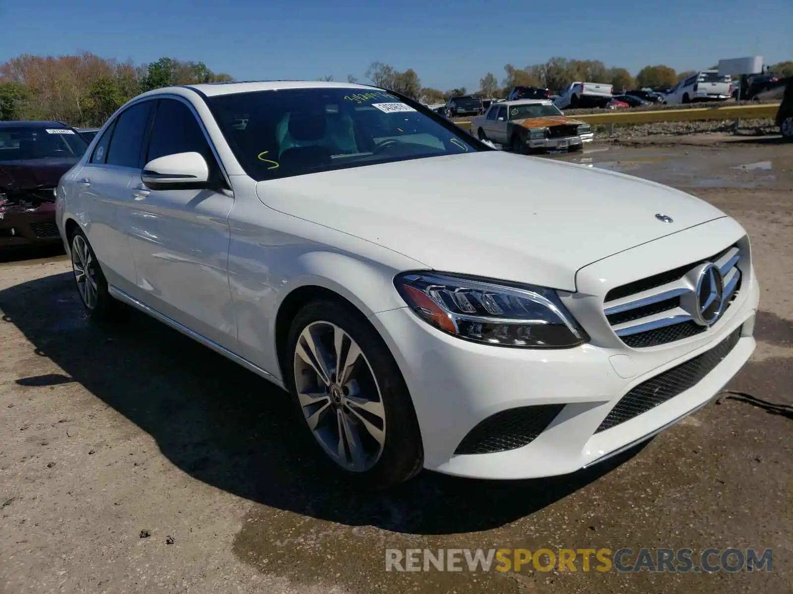 1 Photograph of a damaged car 55SWF8DB9KU305003 MERCEDES-BENZ C CLASS 2019