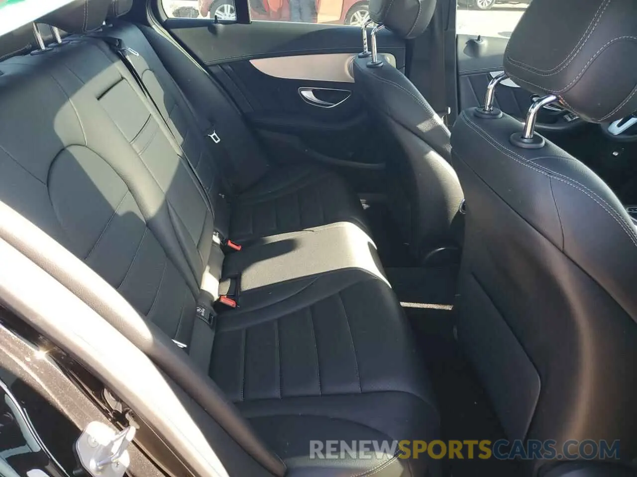 10 Photograph of a damaged car 55SWF8DB9KU305969 MERCEDES-BENZ C-CLASS 2019