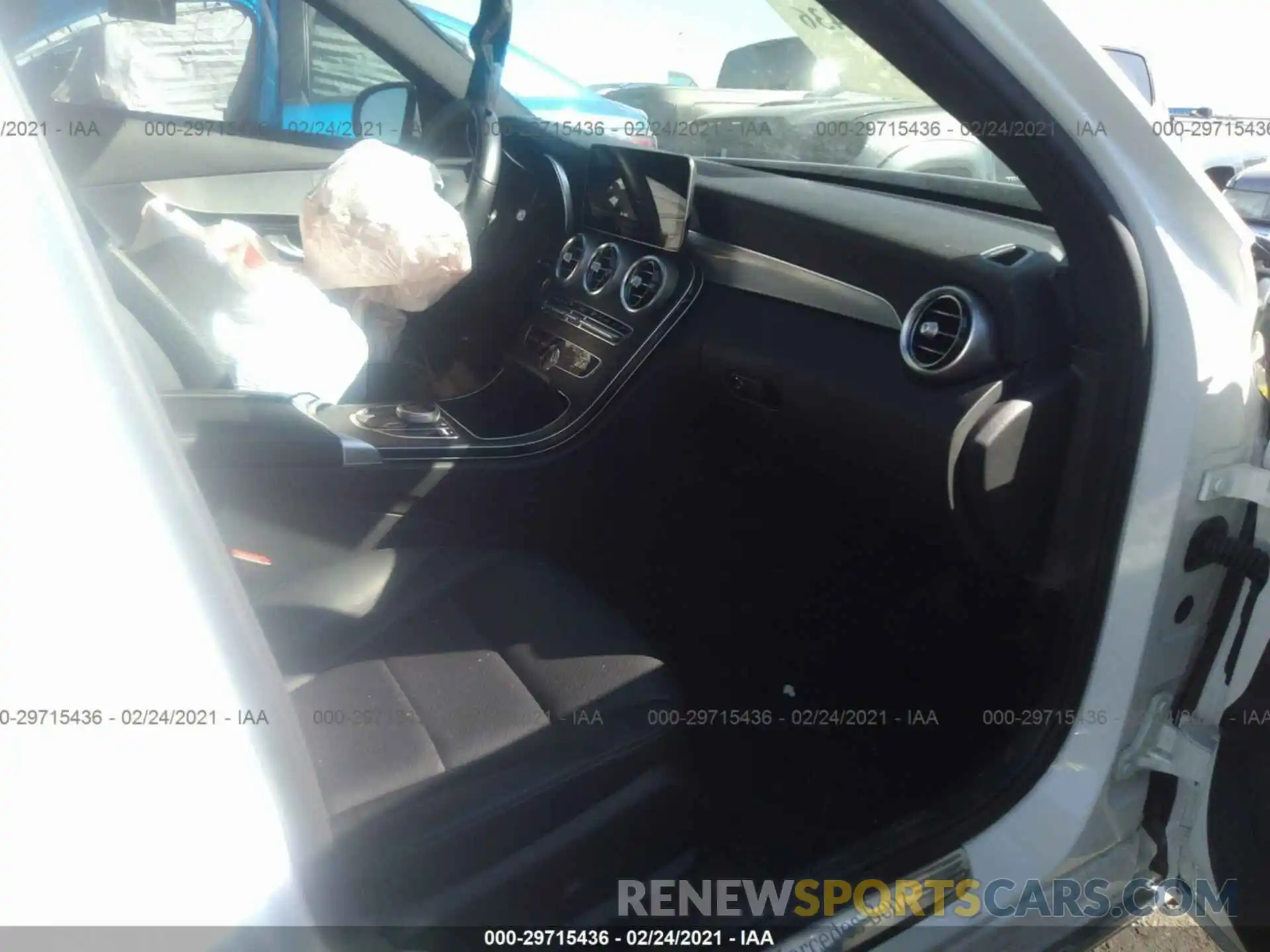 5 Photograph of a damaged car 55SWF8DB9KU311870 MERCEDES-BENZ C-CLASS 2019