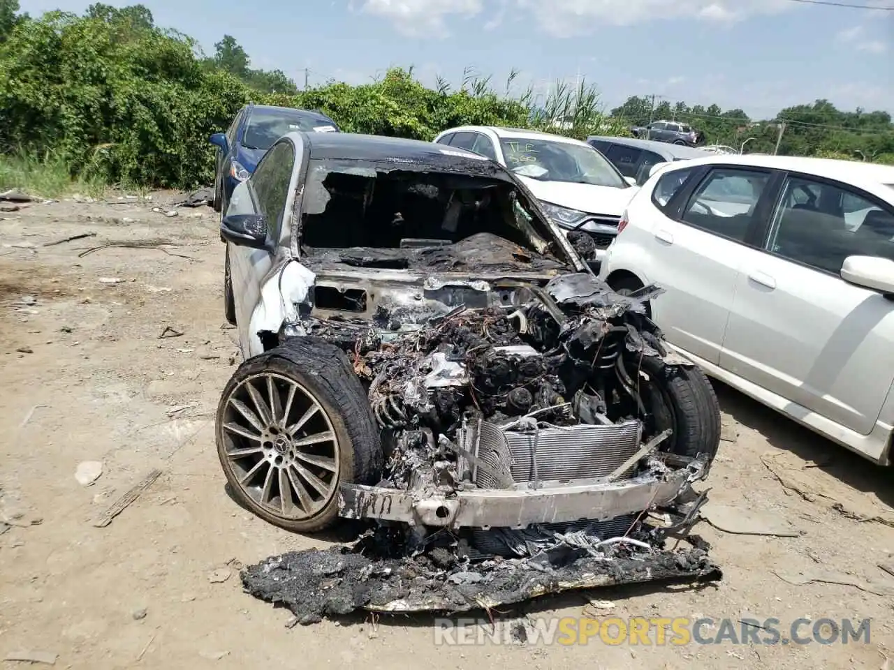 9 Photograph of a damaged car 55SWF8DB9KU315336 MERCEDES-BENZ C-CLASS 2019