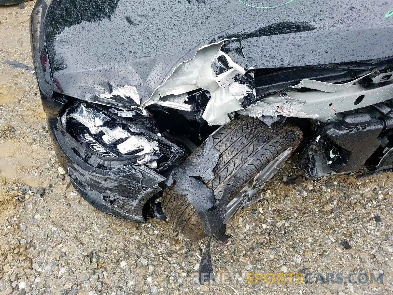 9 Photograph of a damaged car 55SWF8DB9KU316972 MERCEDES-BENZ C CLASS 2019