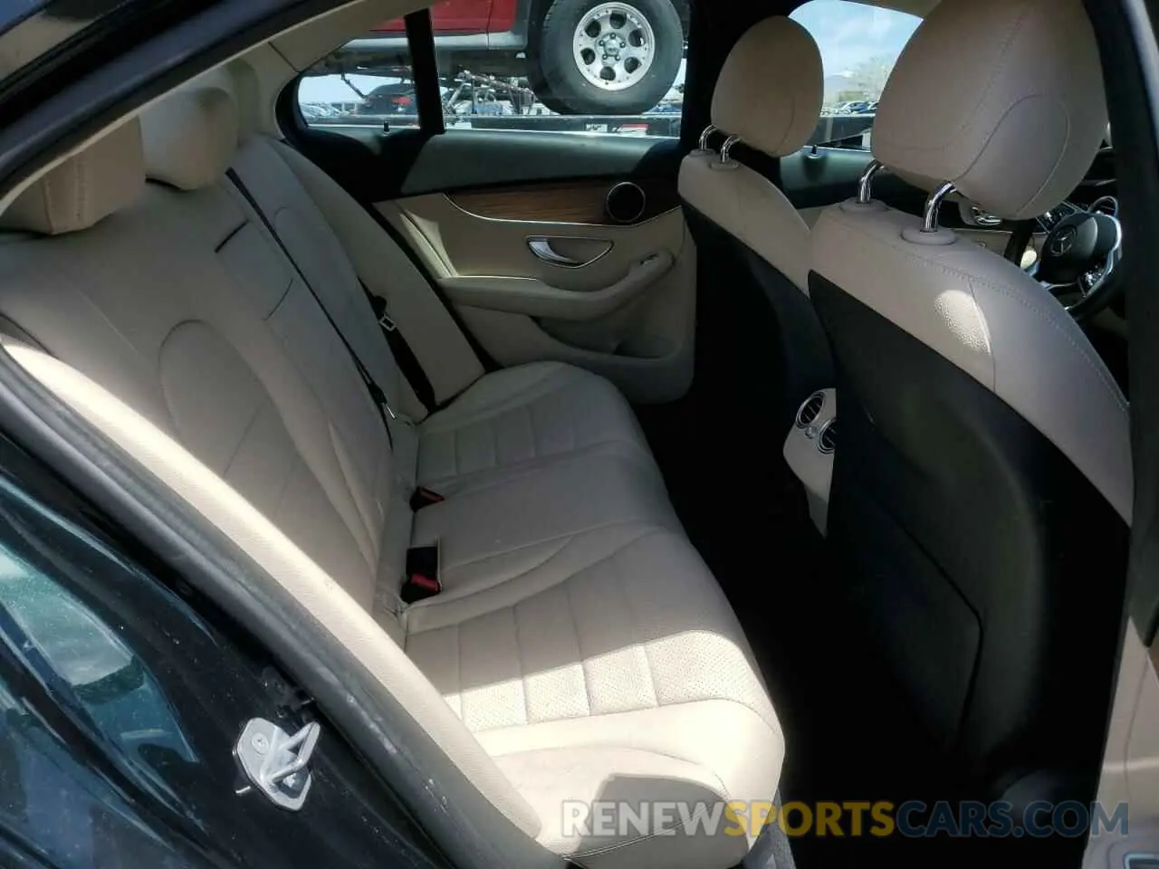 10 Photograph of a damaged car 55SWF8DBXKU289278 MERCEDES-BENZ C-CLASS 2019