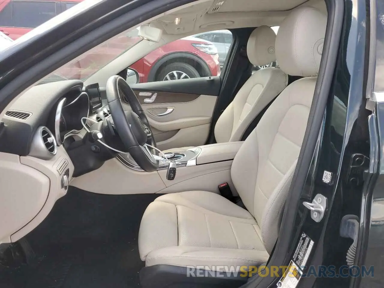 7 Photograph of a damaged car 55SWF8DBXKU289278 MERCEDES-BENZ C-CLASS 2019