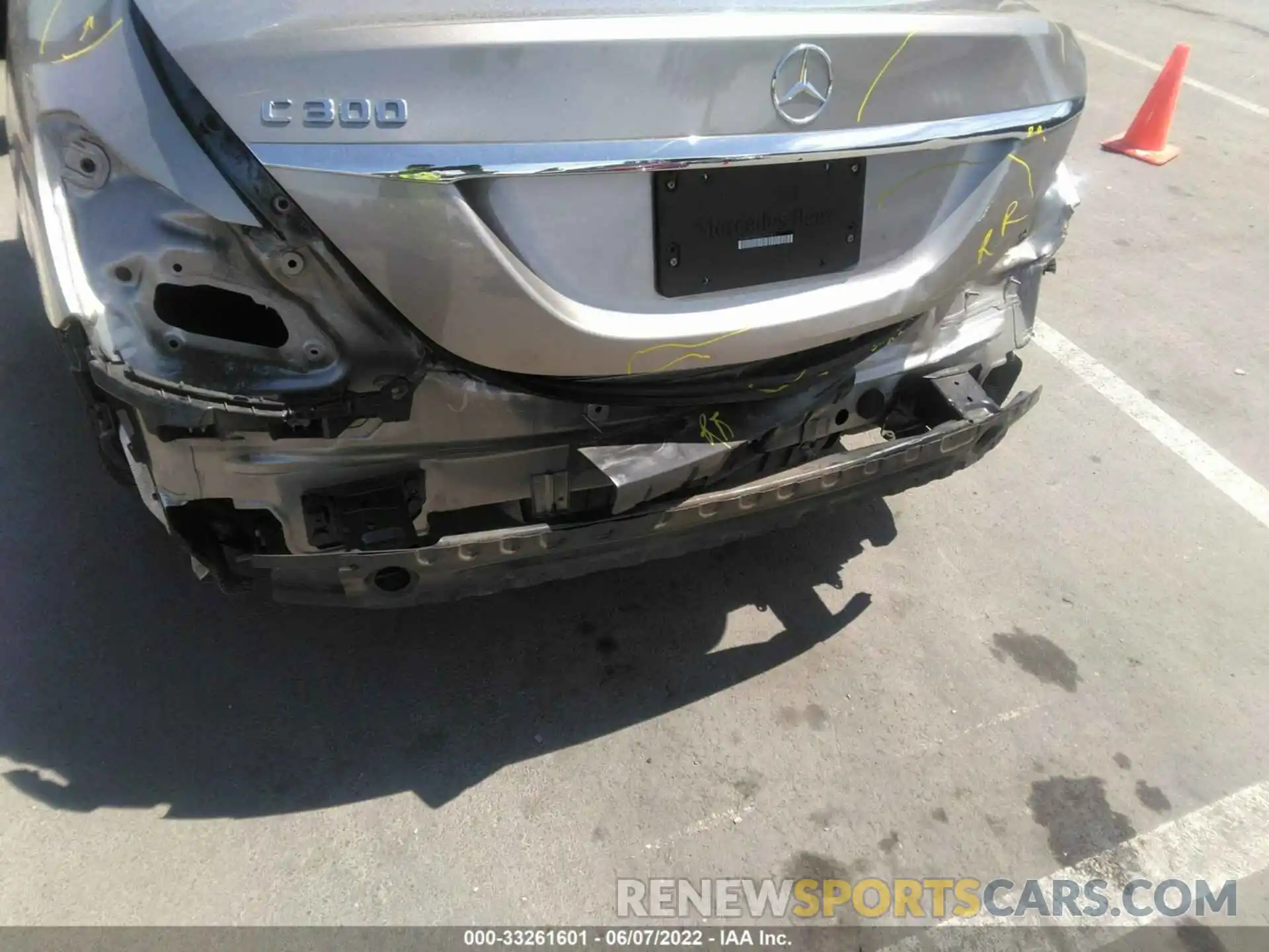 6 Photograph of a damaged car 55SWF8DBXKU297283 MERCEDES-BENZ C-CLASS 2019