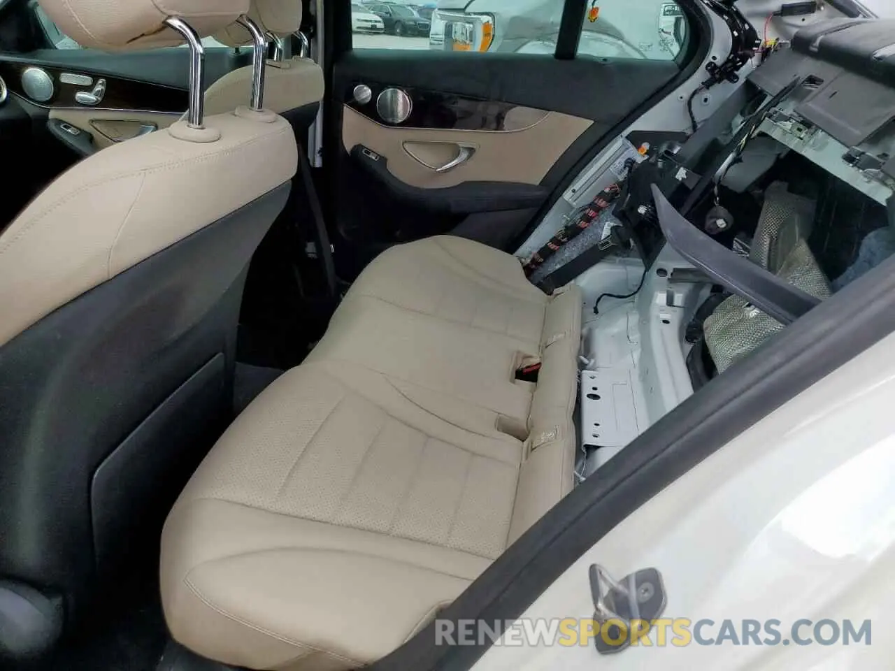 10 Photograph of a damaged car 55SWF8DBXKU310789 MERCEDES-BENZ C-CLASS 2019