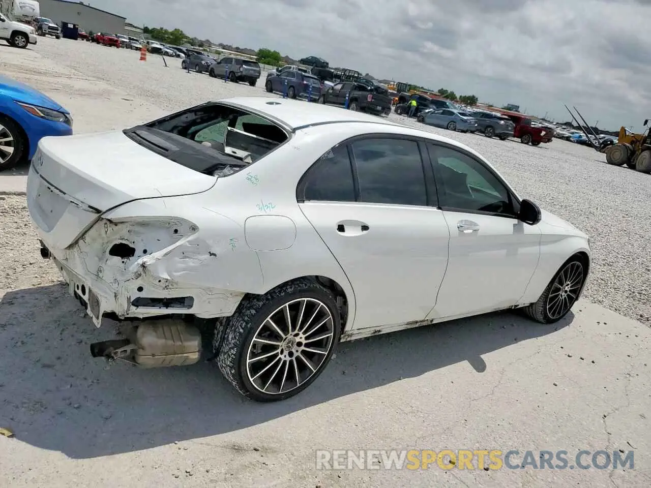 3 Photograph of a damaged car 55SWF8DBXKU310789 MERCEDES-BENZ C-CLASS 2019