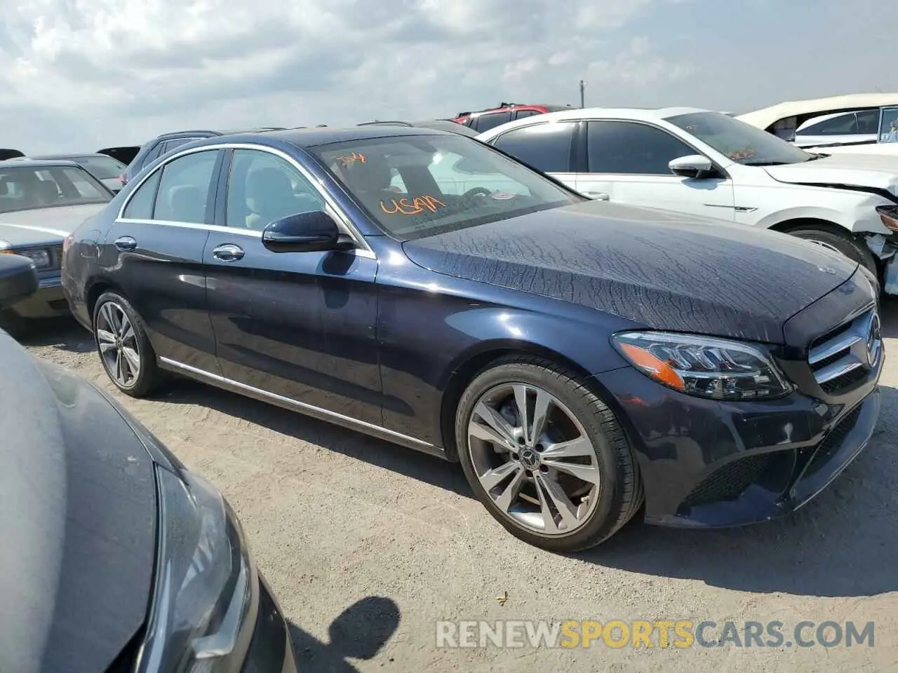 4 Photograph of a damaged car 55SWF8DBXKU321694 MERCEDES-BENZ C-CLASS 2019
