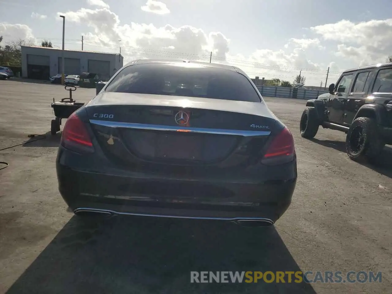 6 Photograph of a damaged car 55SWF8EB0KU318463 MERCEDES-BENZ C-CLASS 2019