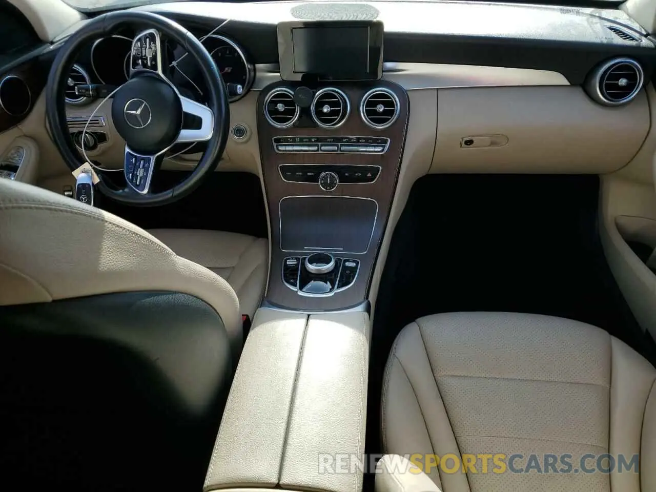 8 Photograph of a damaged car 55SWF8EB0KU318463 MERCEDES-BENZ C-CLASS 2019