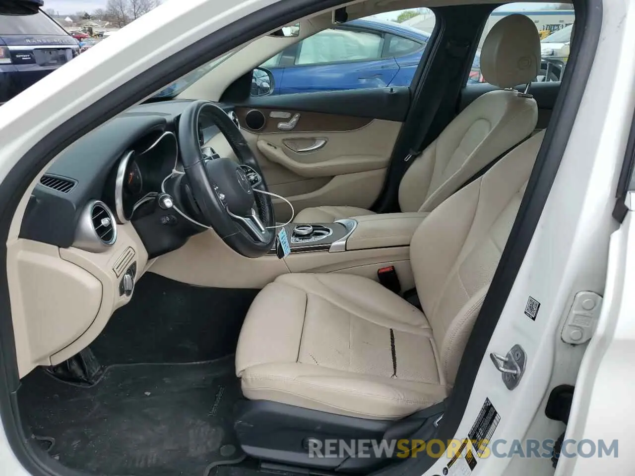 7 Photograph of a damaged car 55SWF8EB1KU292343 MERCEDES-BENZ C-CLASS 2019
