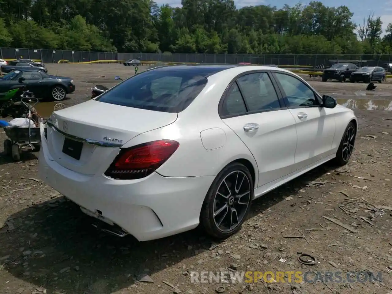 4 Photograph of a damaged car 55SWF8EB1KU316222 MERCEDES-BENZ C-CLASS 2019