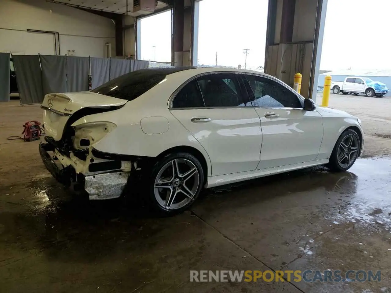 3 Photograph of a damaged car 55SWF8EB3KU314116 MERCEDES-BENZ C-CLASS 2019