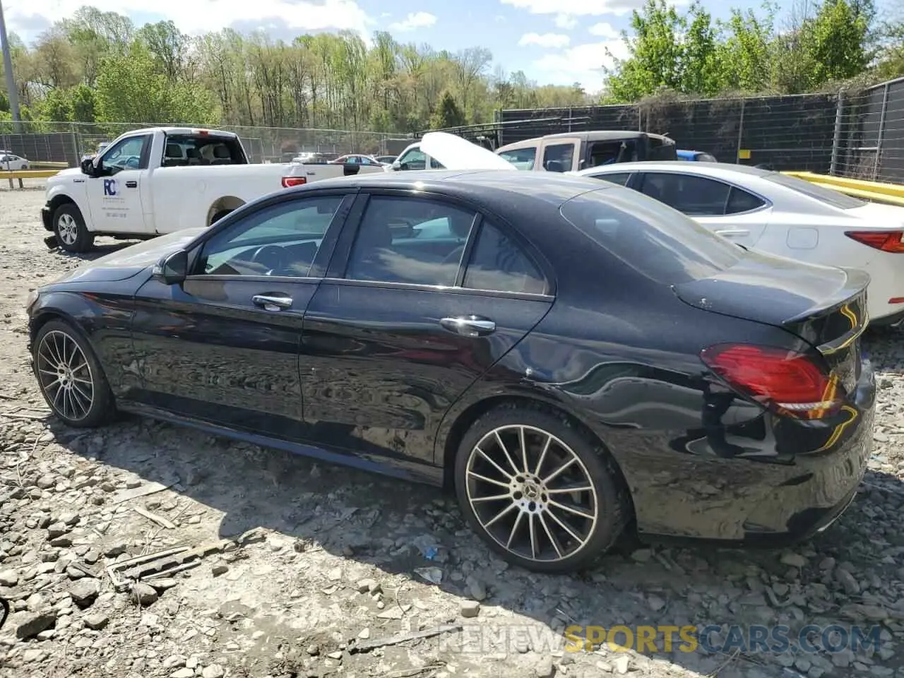 2 Photograph of a damaged car 55SWF8EB3KU322149 MERCEDES-BENZ C-CLASS 2019