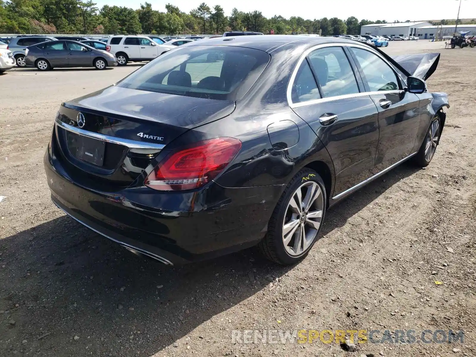 4 Photograph of a damaged car 55SWF8EB4KU306669 MERCEDES-BENZ C-CLASS 2019