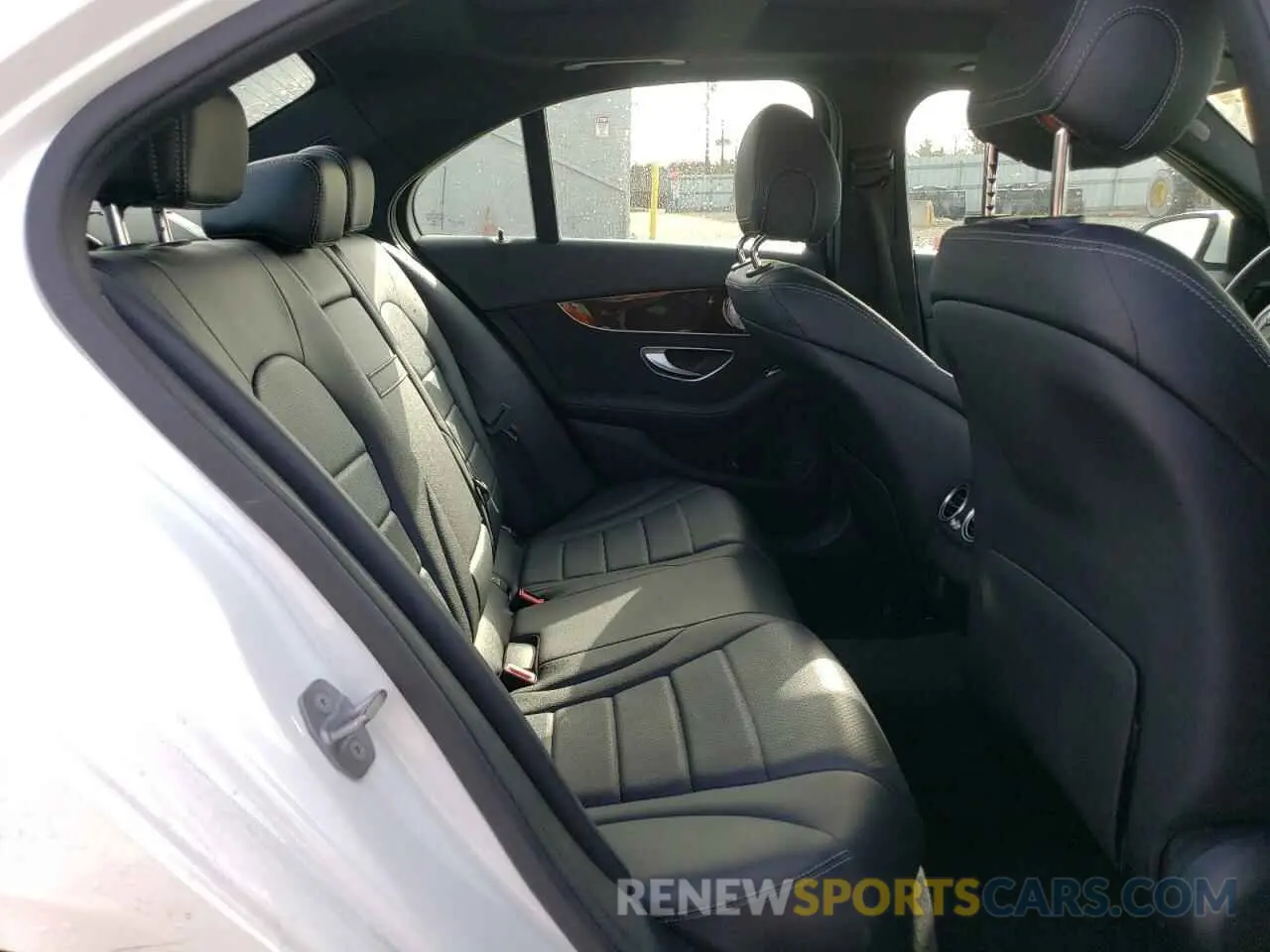 10 Photograph of a damaged car 55SWF8EB4KU314884 MERCEDES-BENZ C-CLASS 2019