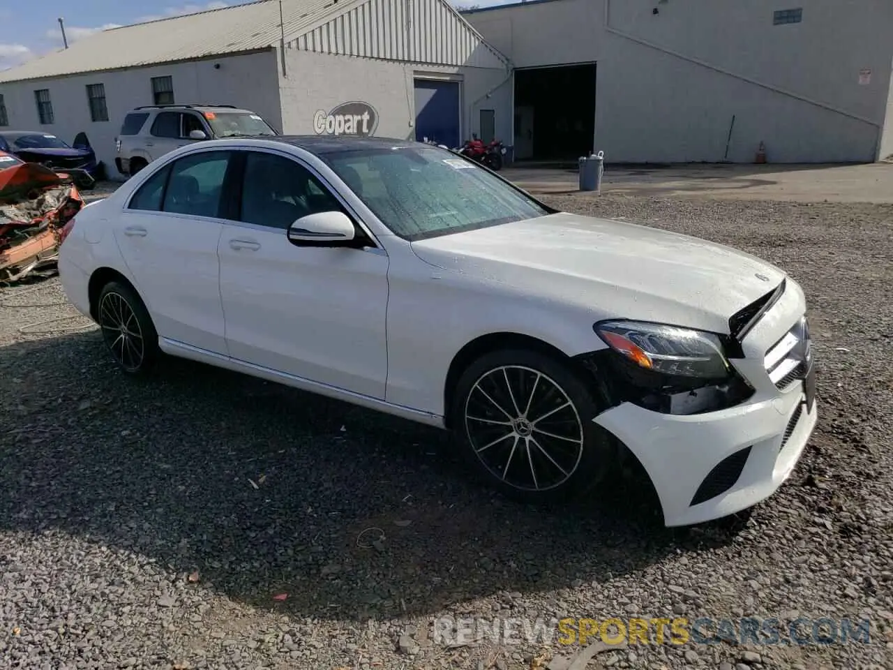 4 Photograph of a damaged car 55SWF8EB4KU314884 MERCEDES-BENZ C-CLASS 2019