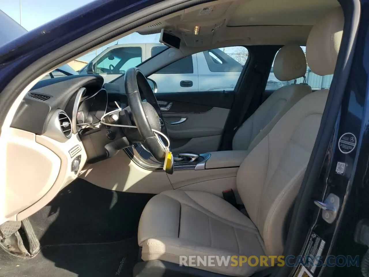 7 Photograph of a damaged car 55SWF8EB5KU287257 MERCEDES-BENZ C-CLASS 2019