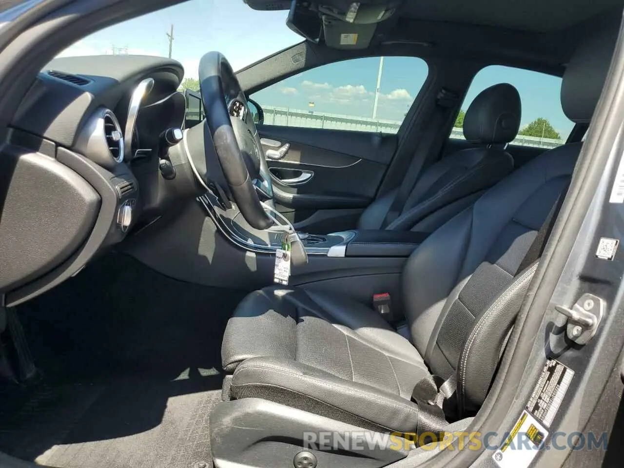 7 Photograph of a damaged car 55SWF8EB5KU290224 MERCEDES-BENZ C-CLASS 2019