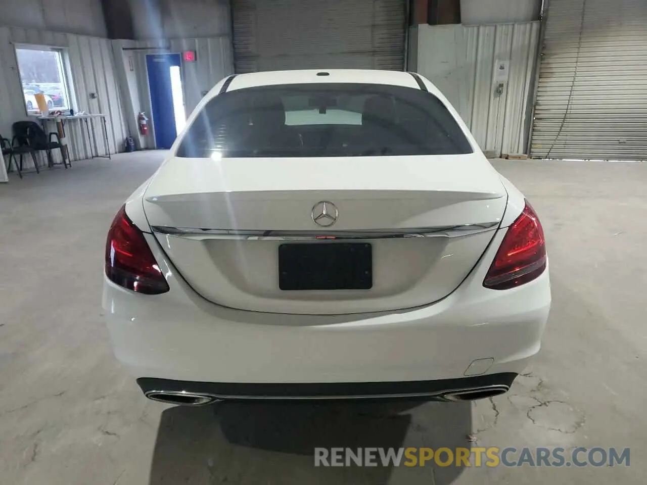 6 Photograph of a damaged car 55SWF8EB5KU300735 MERCEDES-BENZ C-CLASS 2019
