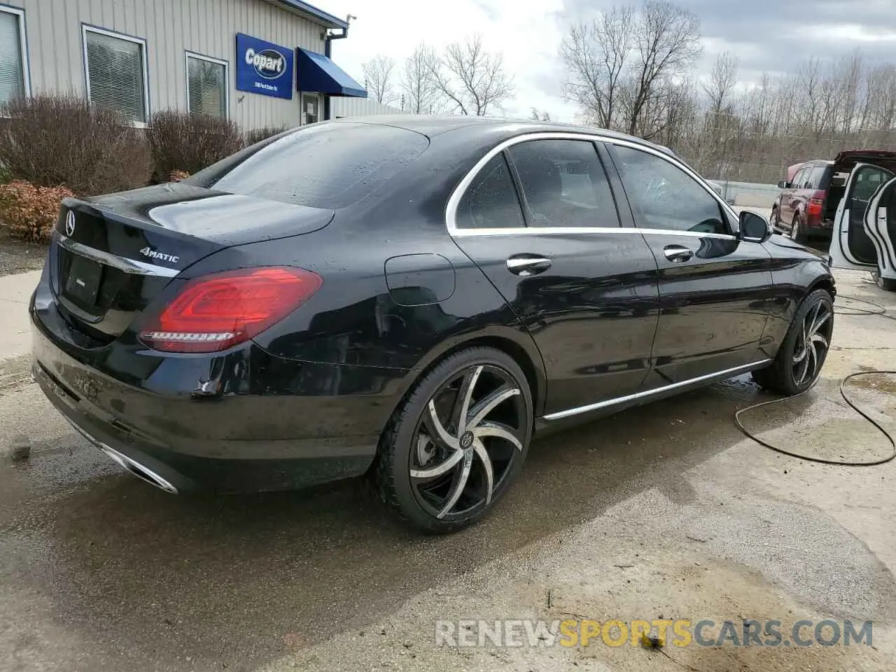 3 Photograph of a damaged car 55SWF8EB5KU303201 MERCEDES-BENZ C-CLASS 2019