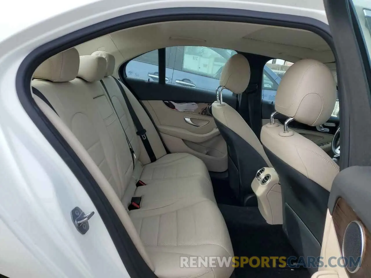 10 Photograph of a damaged car 55SWF8EB5KU305563 MERCEDES-BENZ C-CLASS 2019