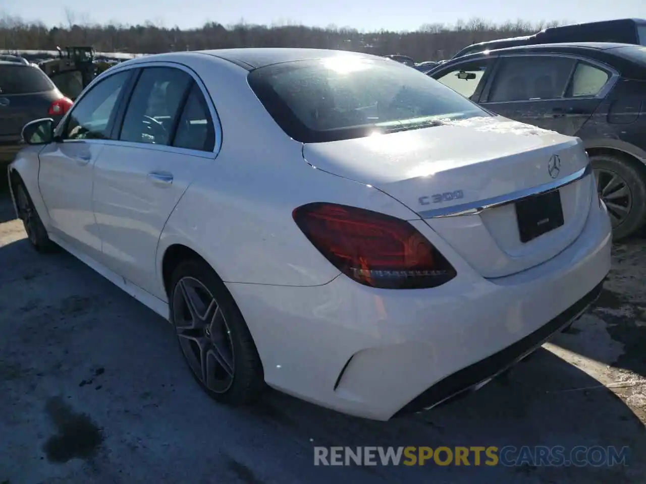 3 Photograph of a damaged car 55SWF8EB5KU306390 MERCEDES-BENZ C-CLASS 2019