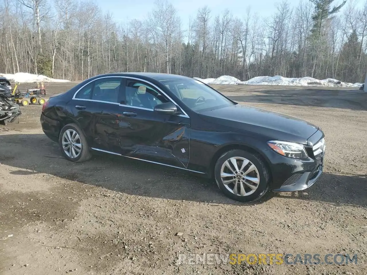 4 Photograph of a damaged car 55SWF8EB5KU322301 MERCEDES-BENZ C-CLASS 2019