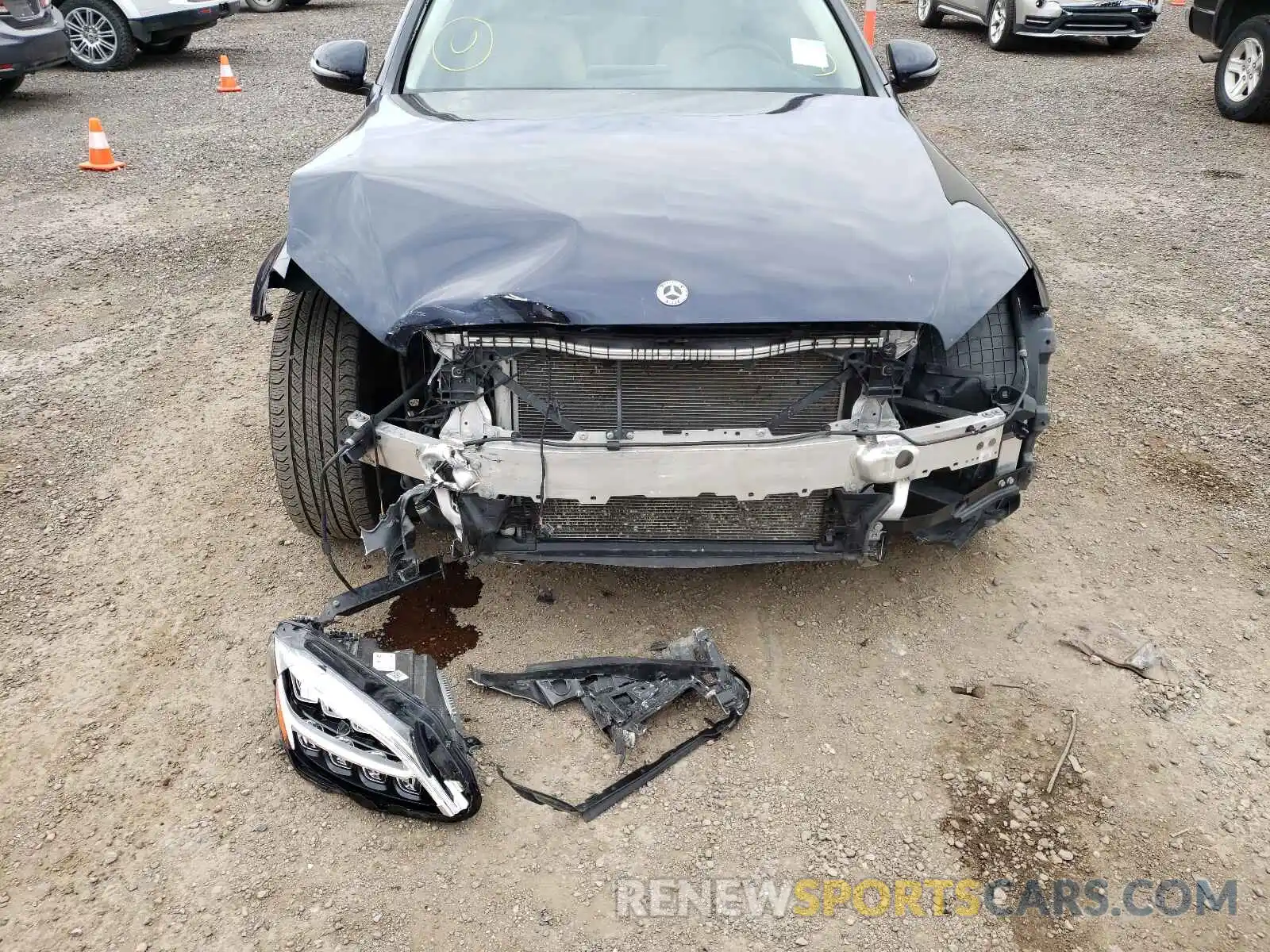 9 Photograph of a damaged car 55SWF8EB5KU322492 MERCEDES-BENZ C-CLASS 2019