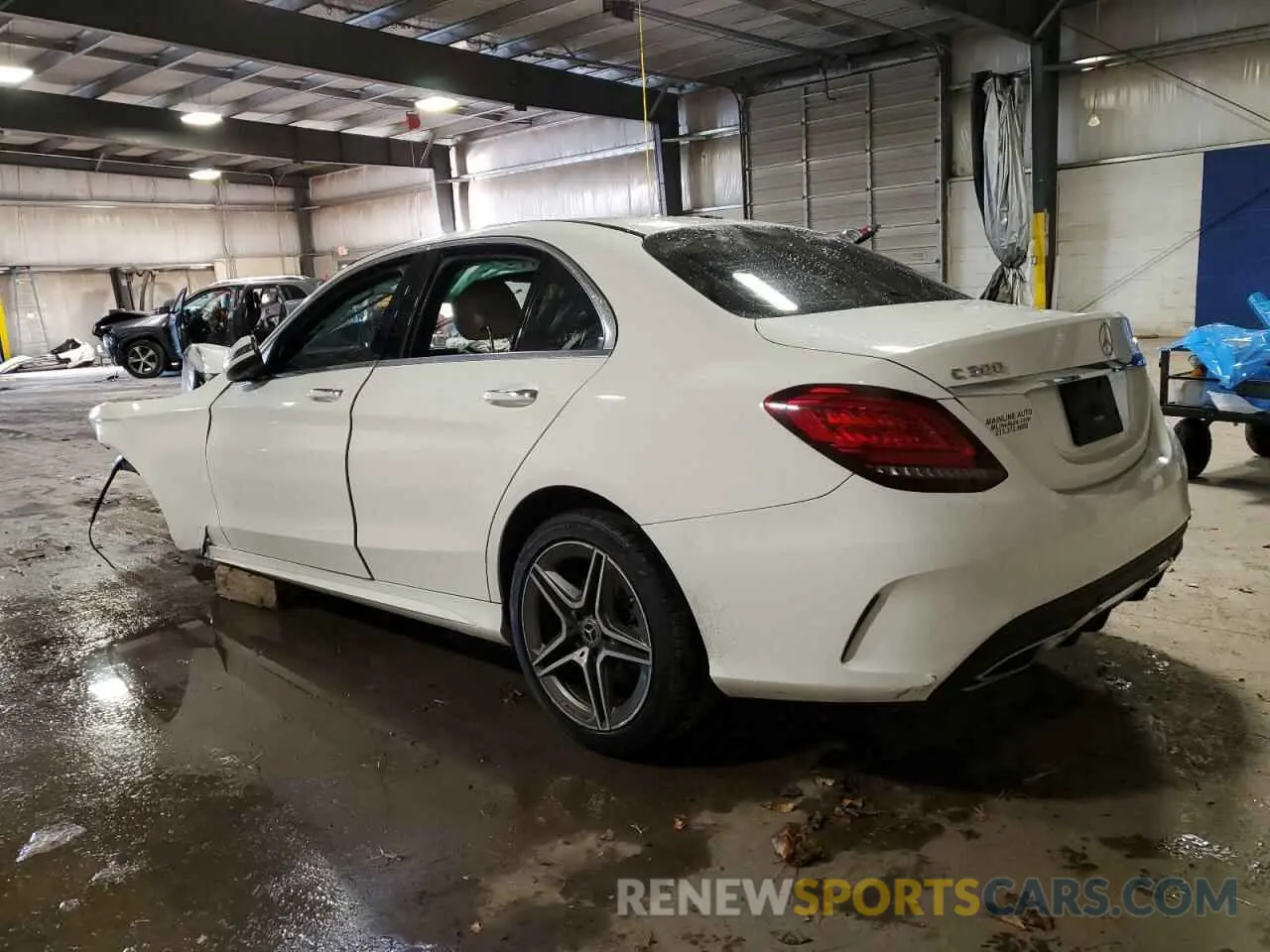 2 Photograph of a damaged car 55SWF8EB6KU302753 MERCEDES-BENZ C-CLASS 2019