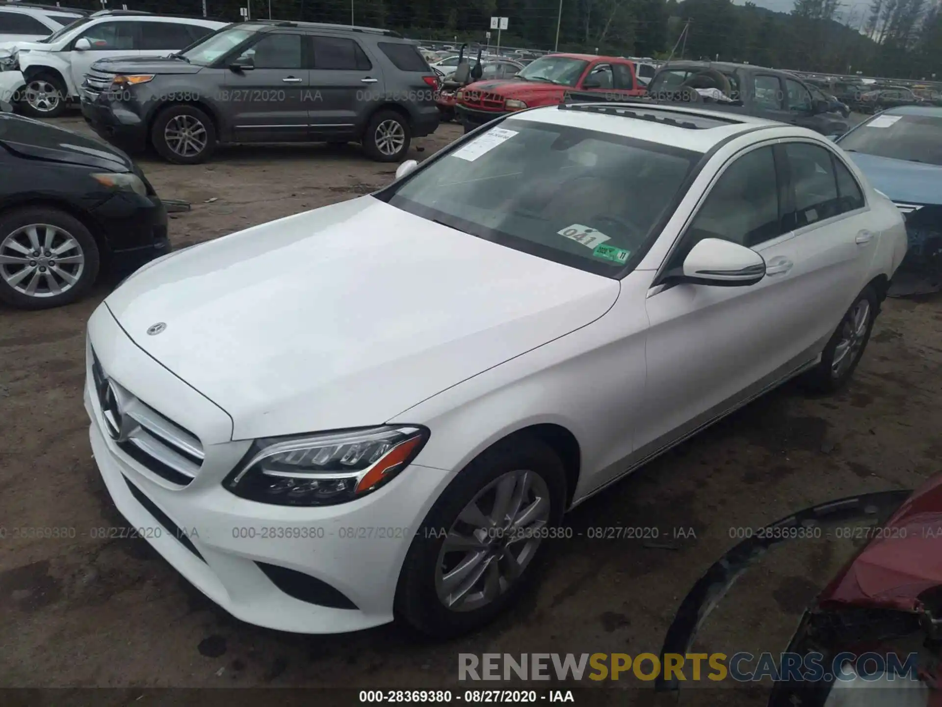 2 Photograph of a damaged car 55SWF8EB7KU310134 MERCEDES-BENZ C-CLASS 2019