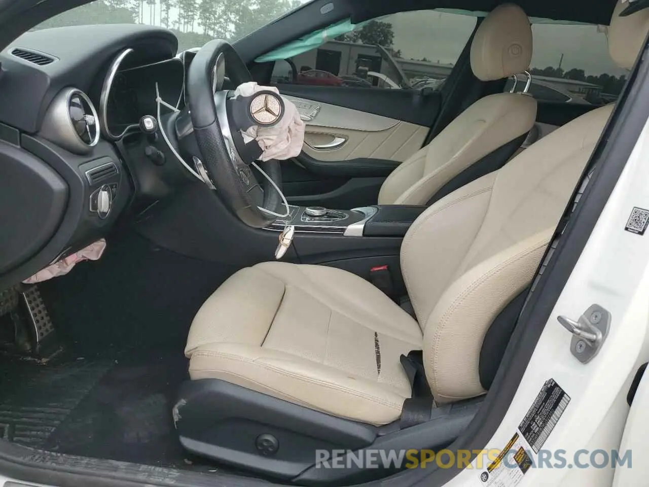 7 Photograph of a damaged car 55SWF8EB7KU322350 MERCEDES-BENZ C-CLASS 2019