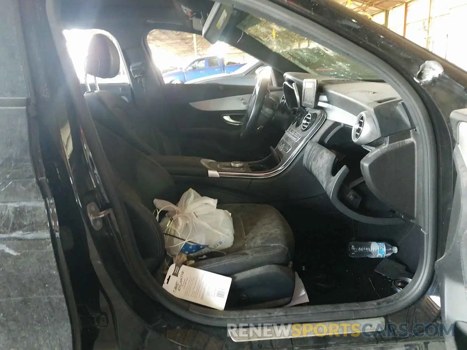 5 Photograph of a damaged car 55SWF8EBXKU297167 MERCEDES-BENZ C CLASS 2019